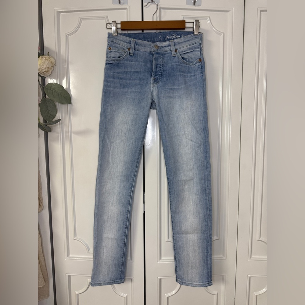 7 For All Mankind Men's Slim Jeans in Light Blue Wash